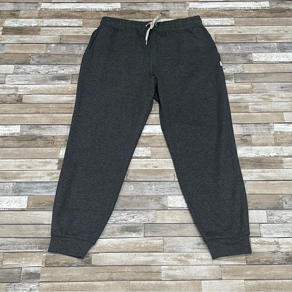 VUORI Performance Joggers - Charcoal Heather - Size - Small